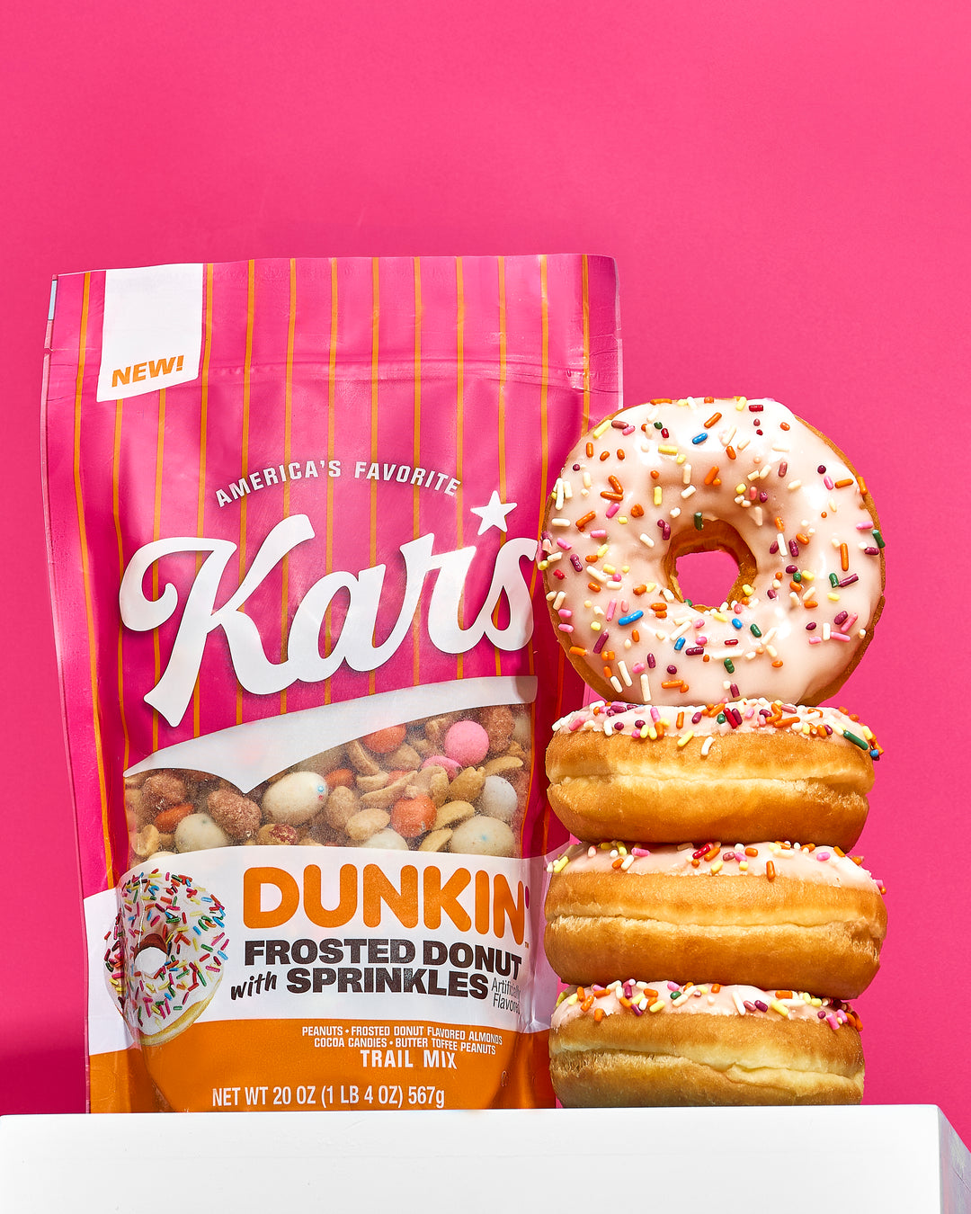 DUNKIN'™ Frosted Donut with Sprinkles 20 oz Pouch